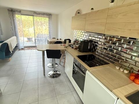   Vente Maison traditionnelle 4 pi�ces Maison - 4 pi�ce(s) - 84 m�