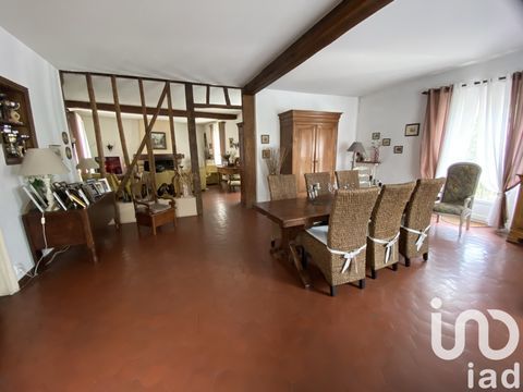   Vente Maison de village 8 pi�ces Maison - 8 pi�ce(s) - 266 m�