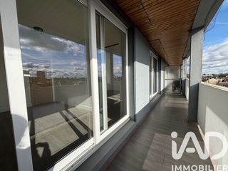  Appartement � louer 4 pi�ces 81 m�