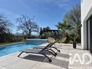  Villa � vendre 7 pi�ces 162 m�