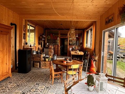   Vente G�te 10 pi�ces Maison - 10 pi�ce(s) - 200 m�