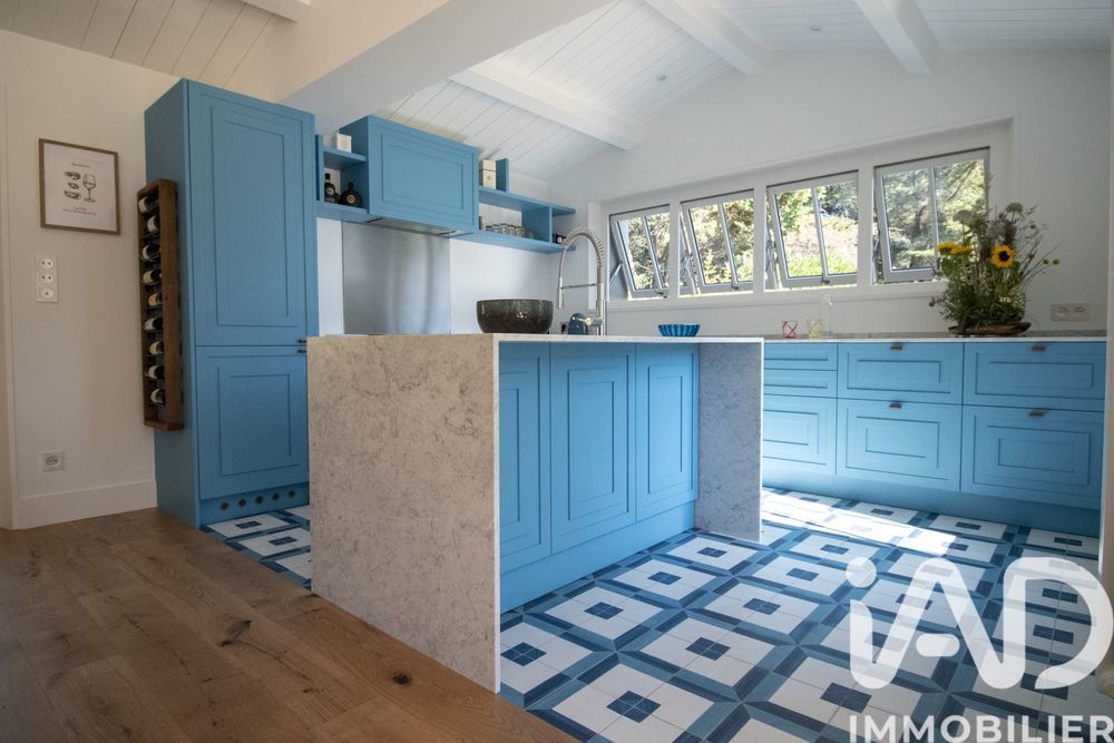 � vendre  Maison Le Bois-Plage-en-R� (17580)