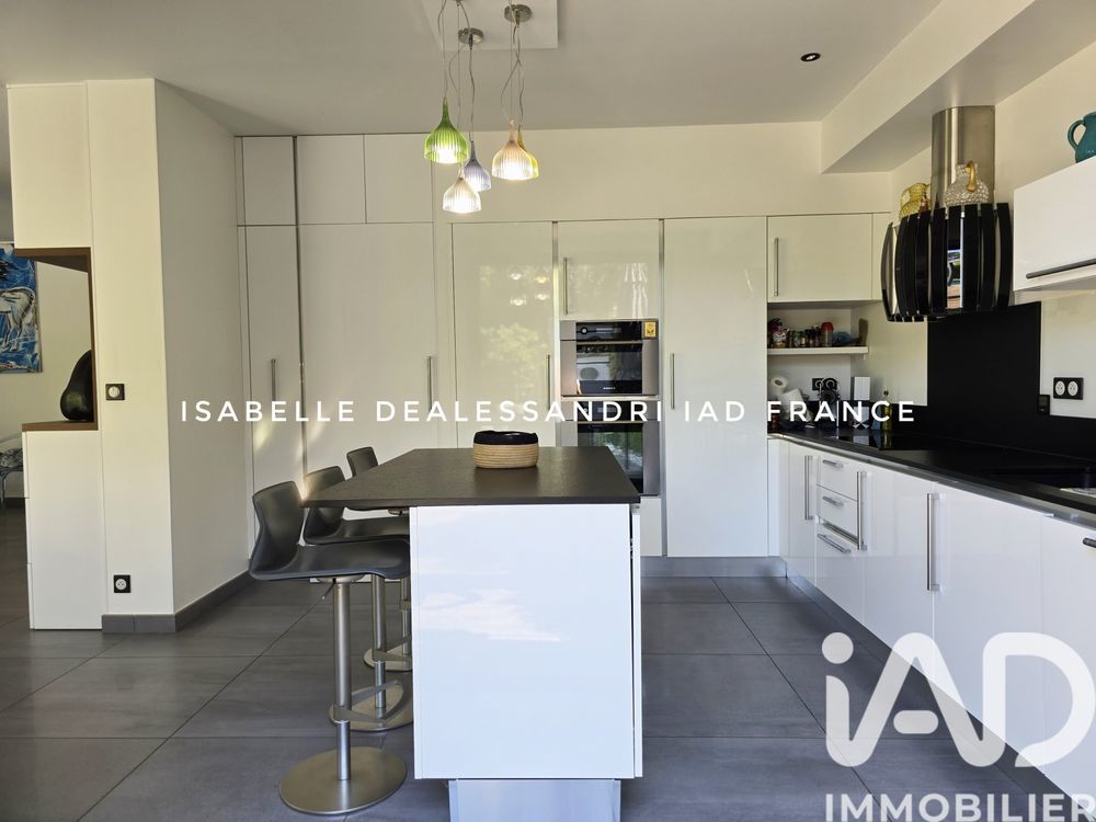 � vendre  Maison Sanary-sur-Mer (83110)