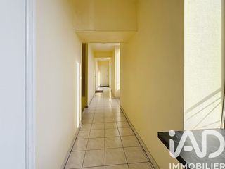  Immeuble � vendre 297 m�