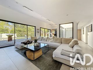  Villa � vendre 8 pi�ces 236 m�