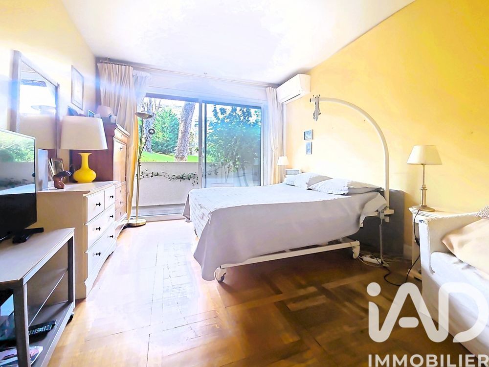 � vendre  Appartement Ville-d'Avray (92410)