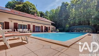  Maison � vendre 9 pi�ces 313 m�