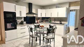  Maison � vendre 6 pi�ces 240 m�