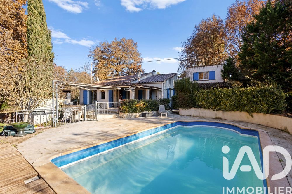 � vendre  Maison Jouques (13490)