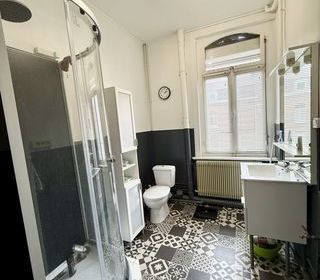  Immeuble � vendre 144 m�