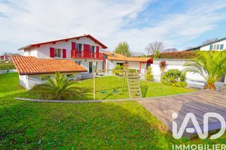  Maison � vendre 9 pi�ces 225 m�