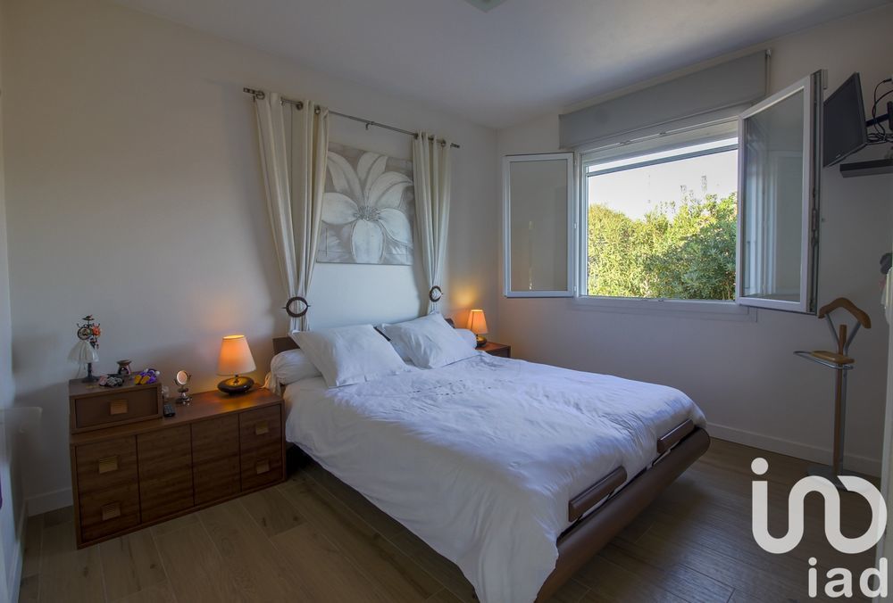 � vendre  Maison Cagnes-sur-Mer (06800)