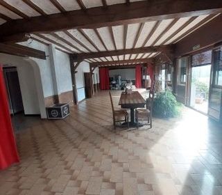  Maison � vendre 15 + pi�ces 381 m�