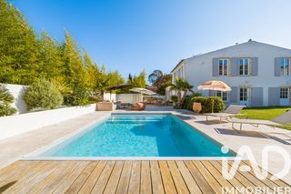  Maison � vendre 10 pi�ces 300 m�