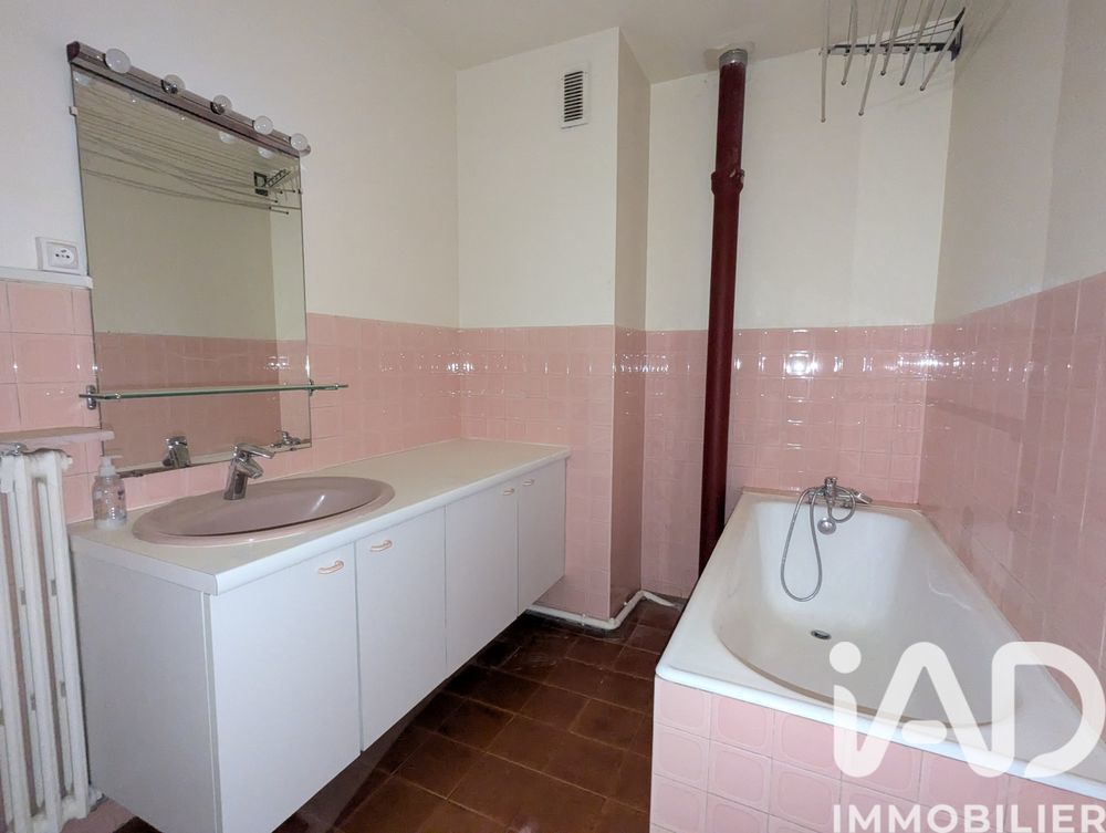 � vendre  Appartement Versailles (78000)