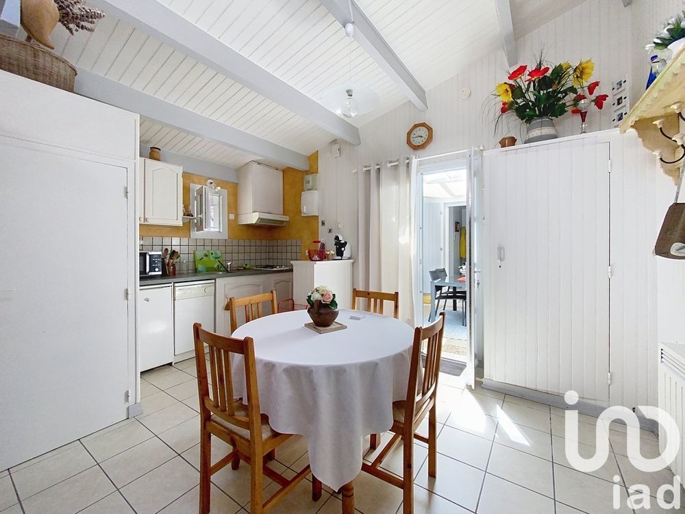 � vendre  Maison Le Bois-Plage-en-R� (17580)