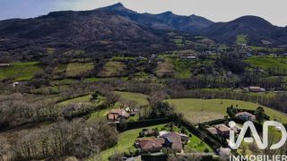  Villa � vendre 14 pi�ces 540 m�