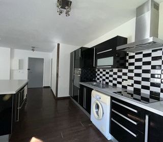  Appartement � vendre 3 pi�ces 83 m�