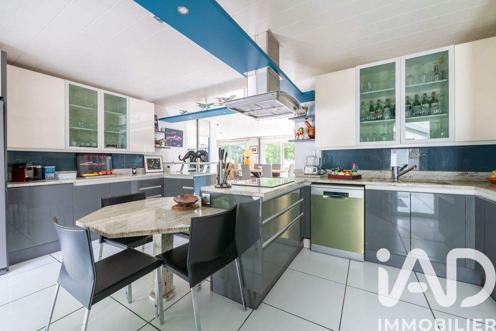 � vendre  Villa Pomponne (77400)