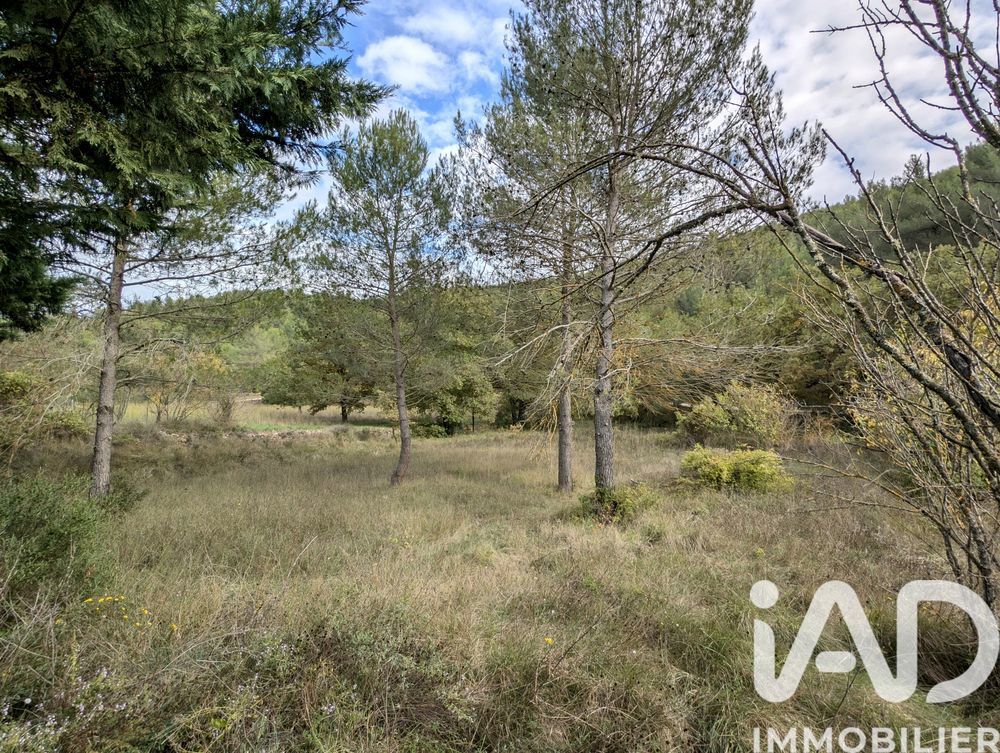 � vendre  Maison Saint-Zacharie (83640)