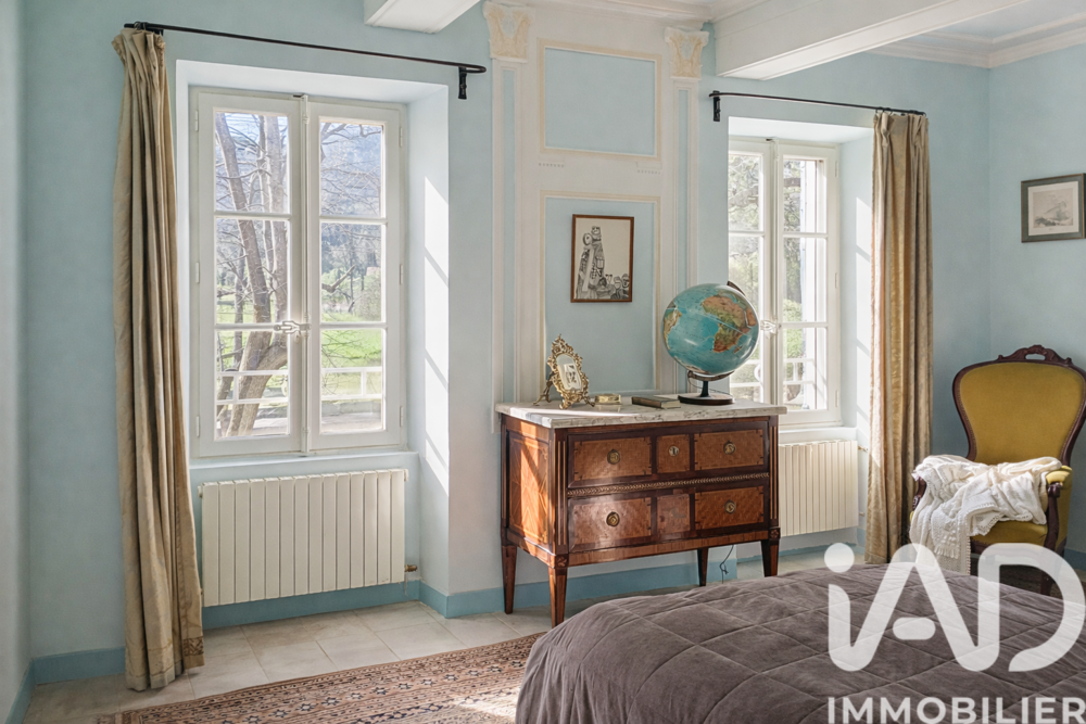 � vendre  Maison Opp�de (84580)