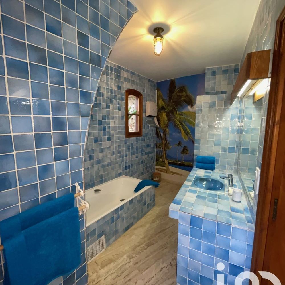 � vendre  Villa Hy�res (83400)