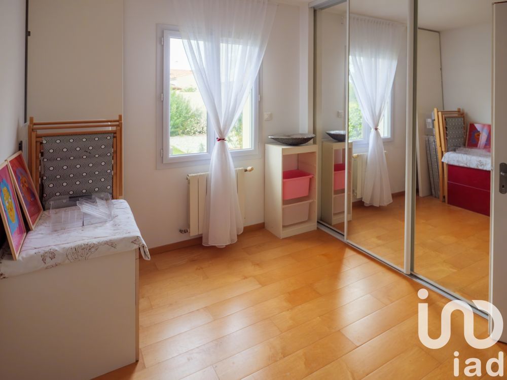 � vendre  Maison P�rigny (17180)