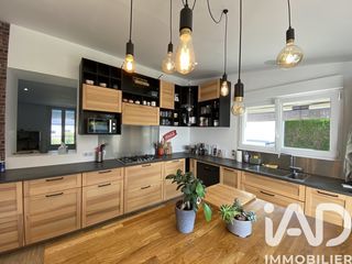  Maison � vendre 5 pi�ces 205 m�