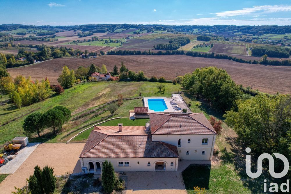 � vendre  Maison Sainte-Livrade-sur-Lot (47110)