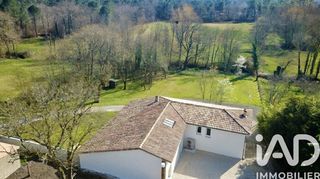  Maison � vendre 8 pi�ces 212 m�