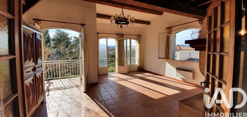 � vendre  Maison Aubagne (13400)