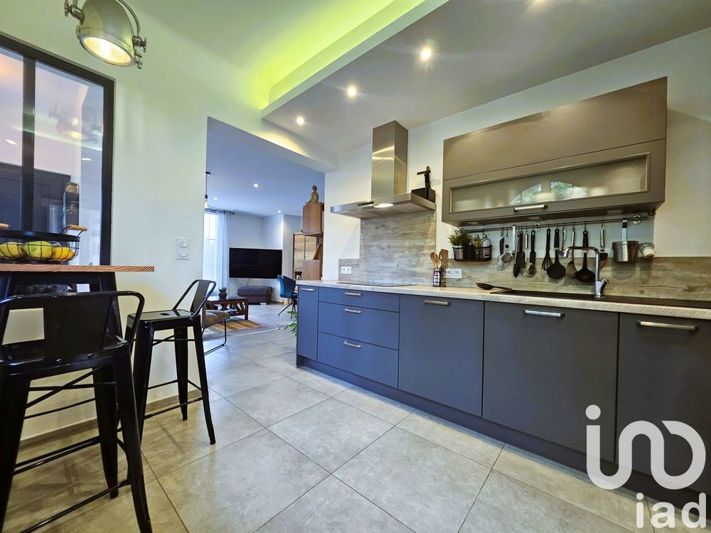 � vendre  Maison Saint-Rapha�l (83700)