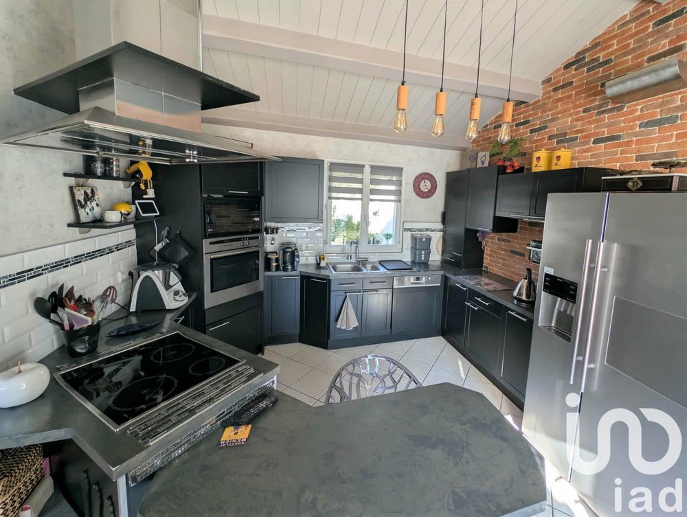 � vendre  Maison Dompierre-sur-Mer (17139)