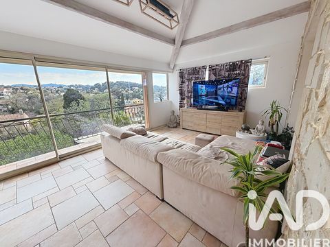   Vente Maison traditionnelle 7 pi�ces Maison - 7 pi�ce(s) - 194 m�