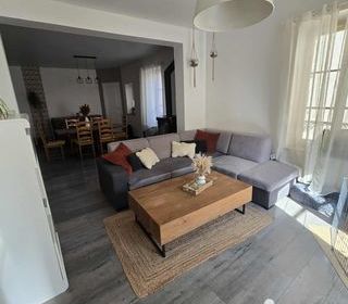  Maison � vendre 4 pi�ces 160 m�