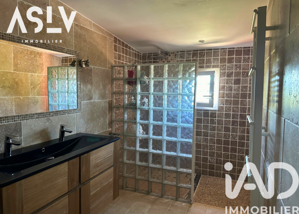 � vendre  Maison Six-Fours-les-Plages (83140)