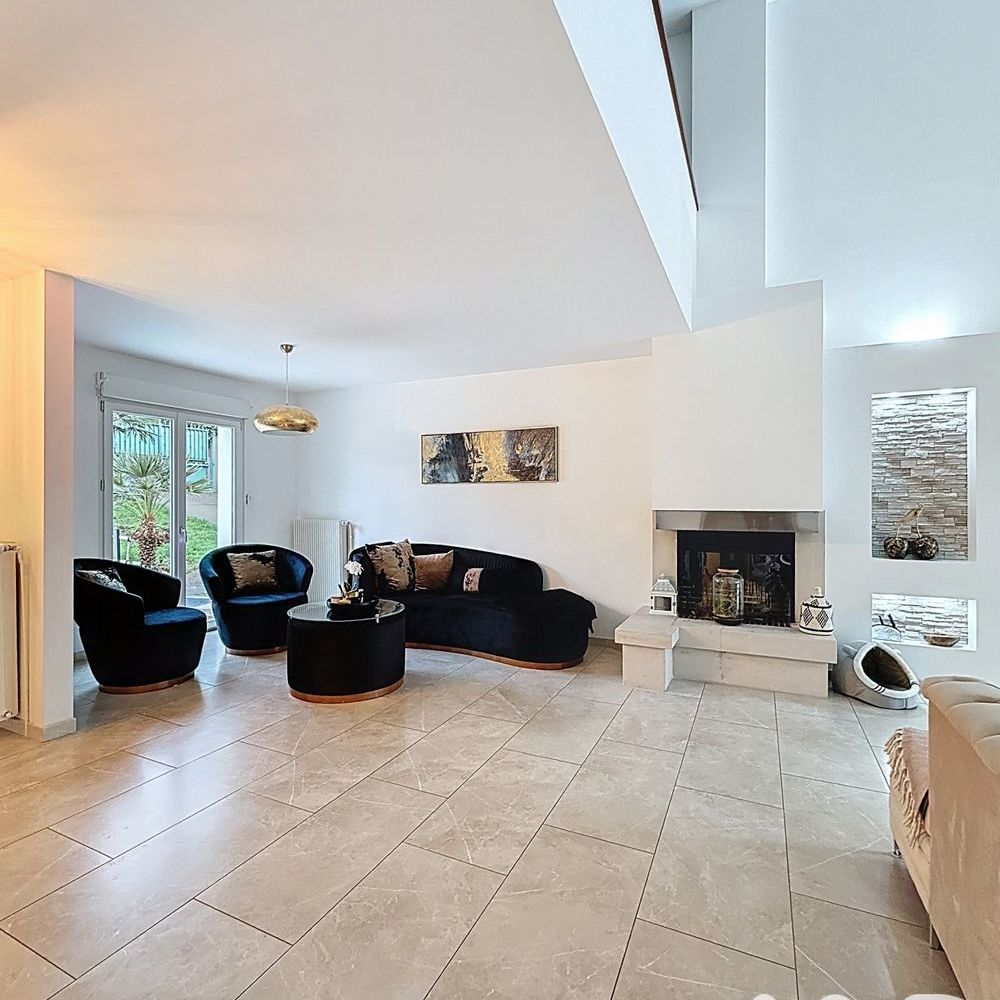 � vendre  Villa Saintry-sur-Seine (91250)