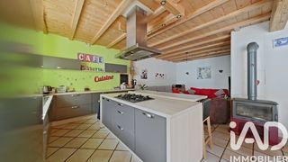  Maison � vendre 10 pi�ces 300 m�