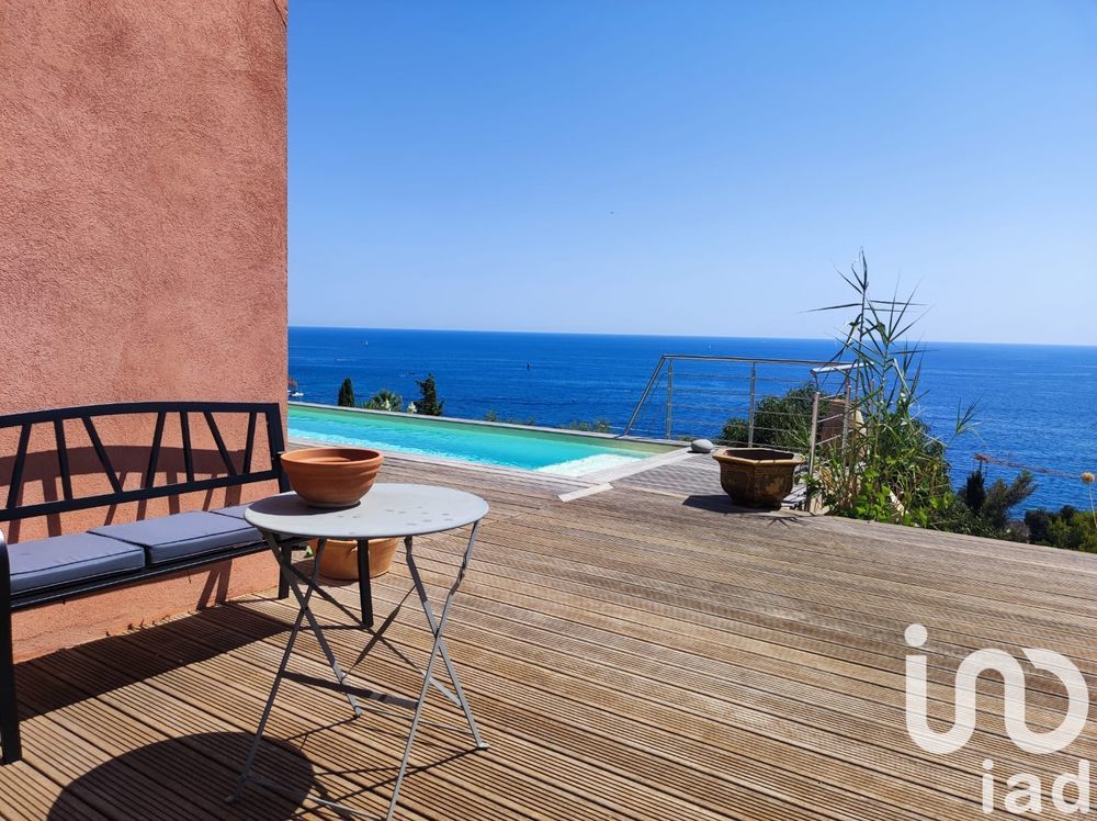 � vendre  Maison Saint-Rapha�l (83700)