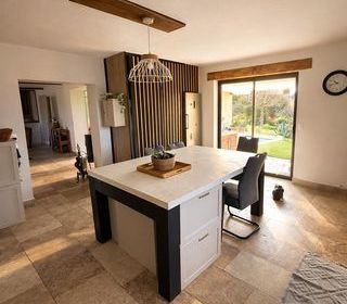  Maison � vendre 7 pi�ces 250 m�