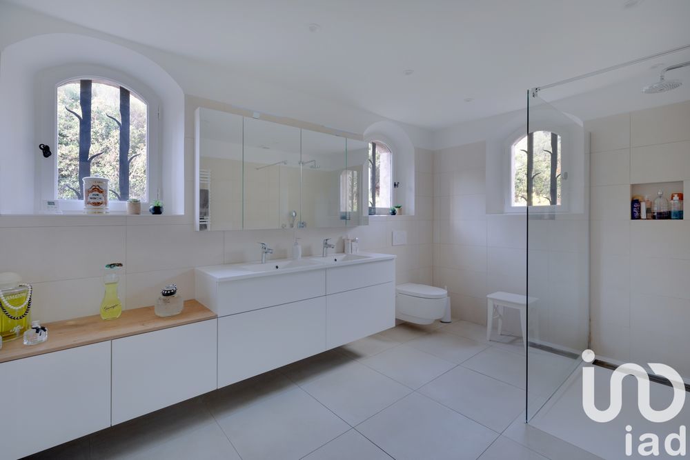 � vendre  Maison Tourrettes (83440)