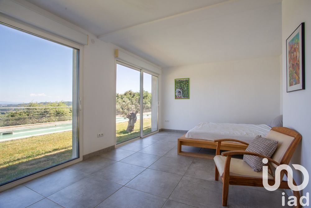 � vendre  Villa Rochefort-du-Gard (30650)