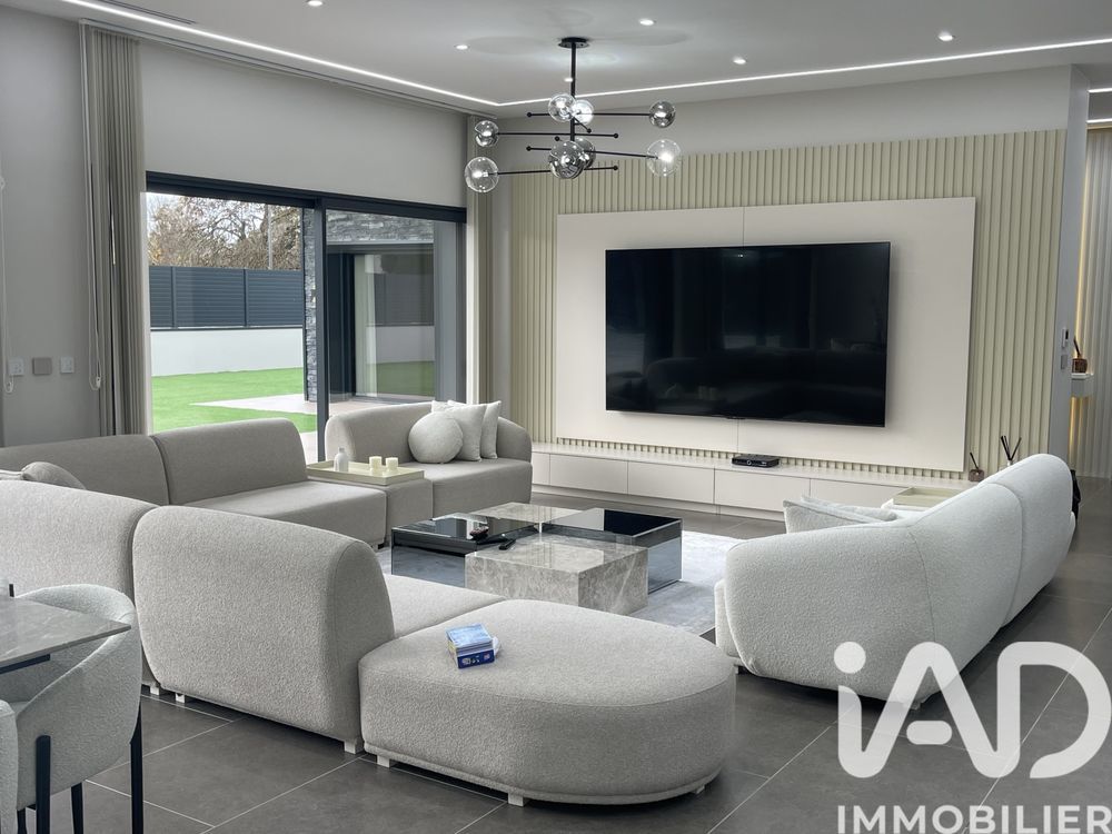 � vendre  Maison Sens (89100)