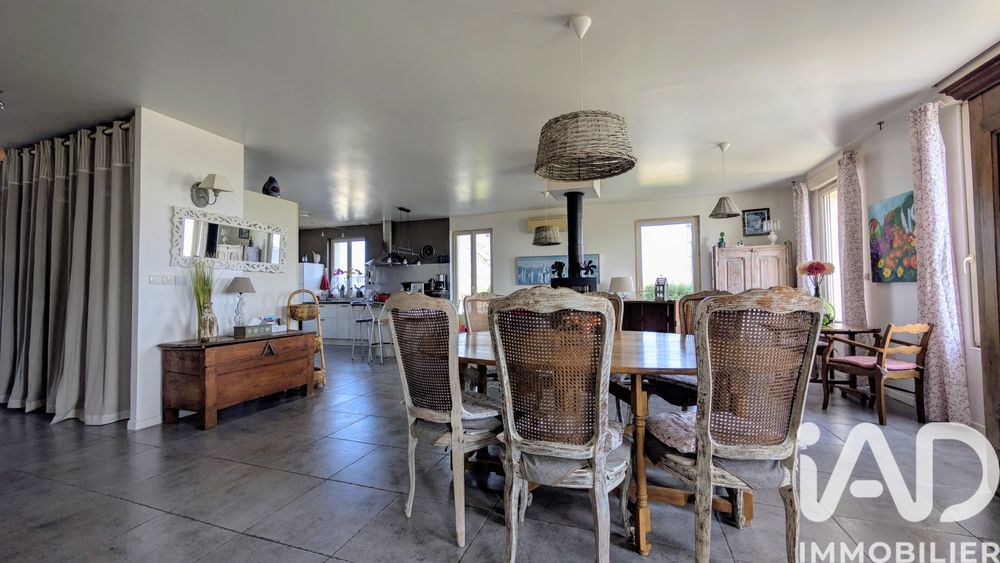 � vendre  Maison �chillais (17620)