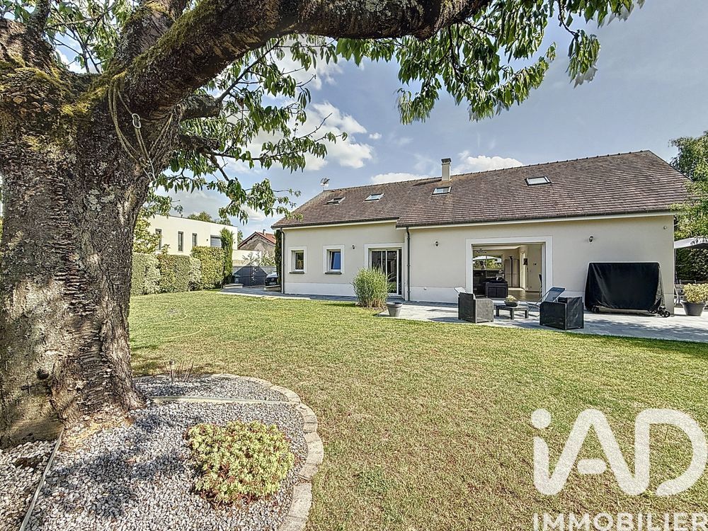 � vendre  Maison Brie-Comte-Robert (77170)