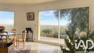  Villa � vendre 7 pi�ces 311 m�