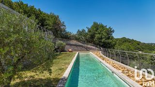  Villa � vendre 6 pi�ces 196 m�