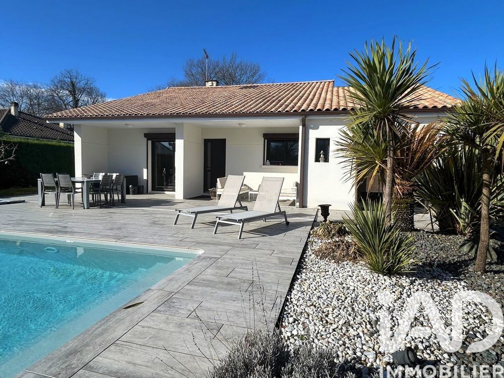 � vendre  Maison Saint-Jean-d'Illac (33127)