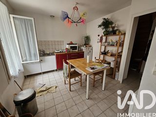  Immeuble � vendre 208 m�