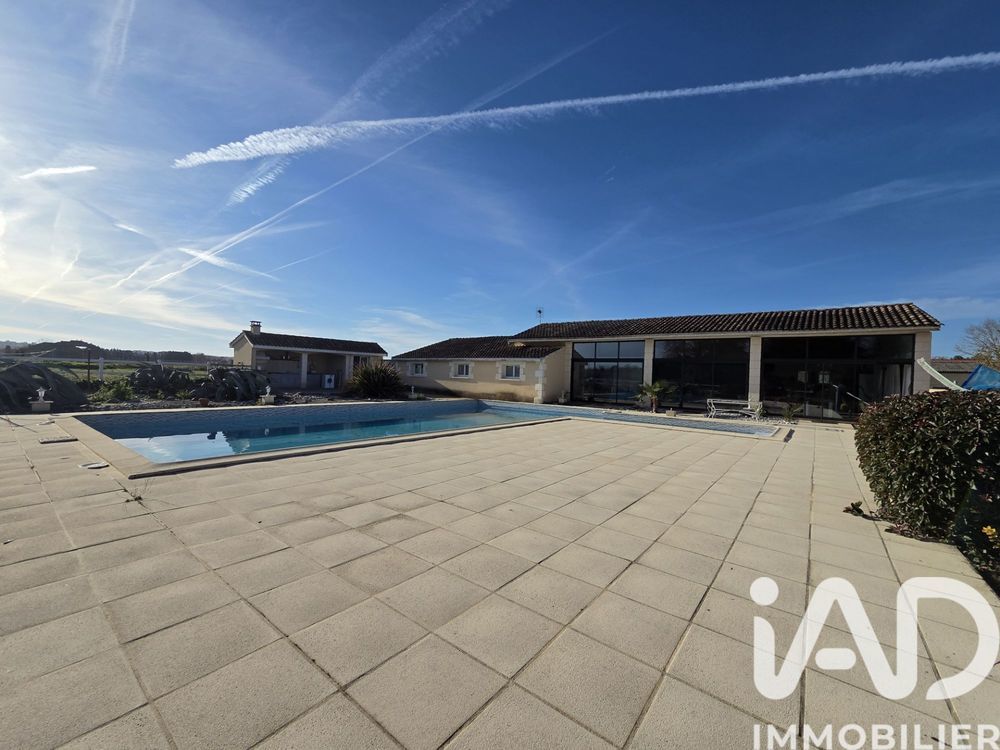 � vendre  Maison Gardonne (24680)